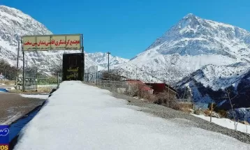 دنای سفیدپوش پس از بارش برف زمستانی