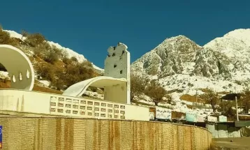دنای سفیدپوش پس از بارش برف زمستانی