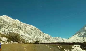 دنای سفیدپوش پس از بارش برف زمستانی
