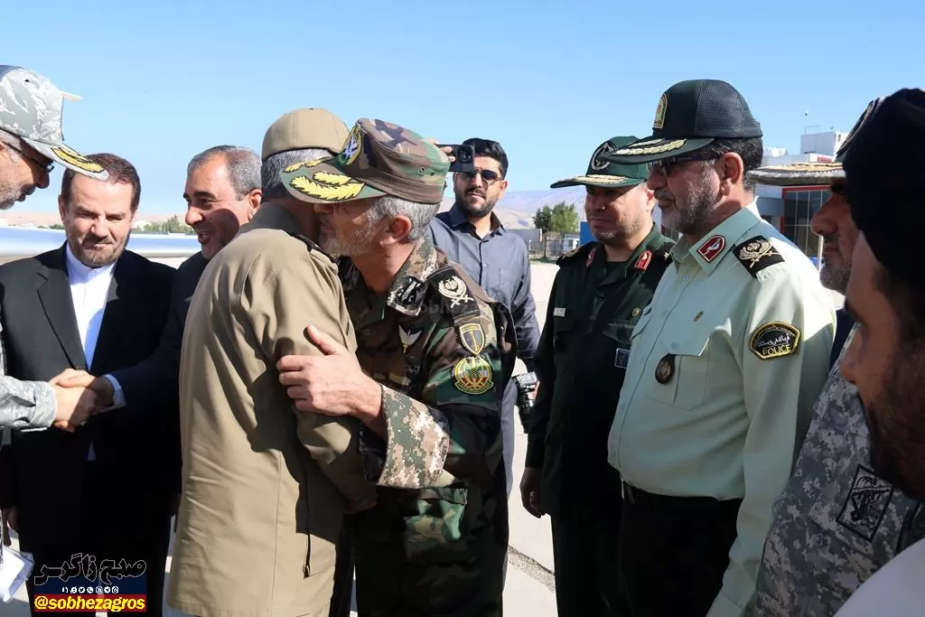 ورود فرمانده کل ارتش جمهوری اسلامی به گچساران
