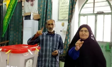 حضور حماسی مردم لنده پای صندوق‌های رأی
