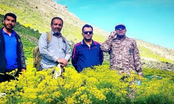کوهپیمایی کارکنان سپاه در منطقه کوه‌گل
