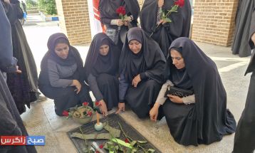 آیین غبارروبی گلزار مطهر شهدای گمنام