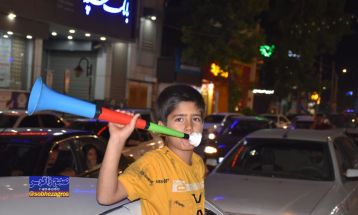 شادی هواداران یاسوجی پس از قهرمانی استقلال