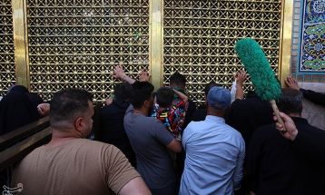 حال‌وهوای حرم در شب شهادت امام رضا(ع)