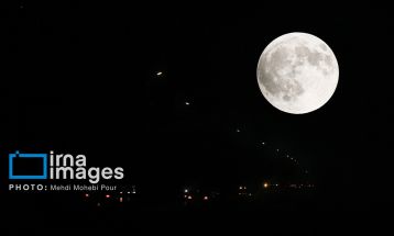 ماه‌گرفتگی در آسمان ایران