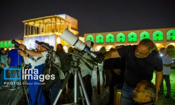 ماه‌گرفتگی در آسمان ایران